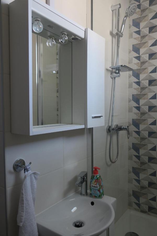 Mesic Apartment Сень Экстерьер фото